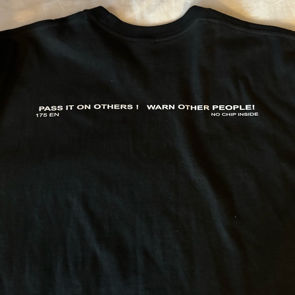 Supreme Warning T-Shirt - Picture 5 of 5